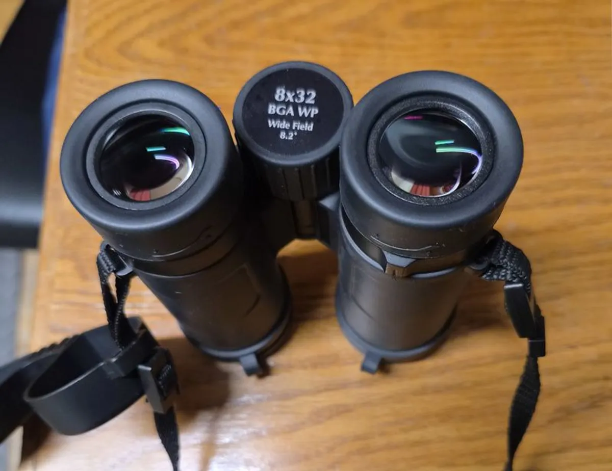 Opticron Traveller ED BGA WP 8x32 in very good condition - Image 2