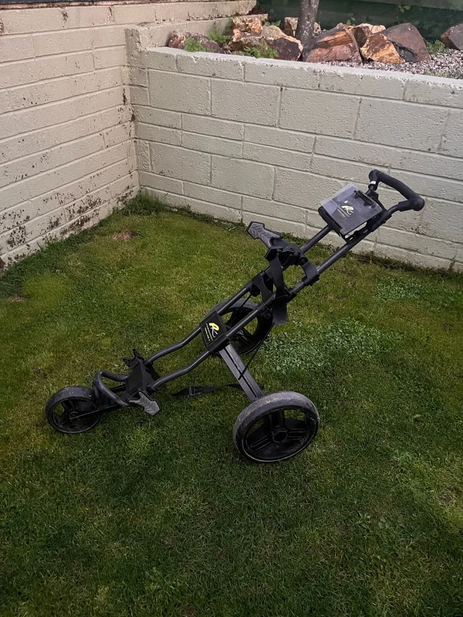 Powakaddy golf trolley - Image 2