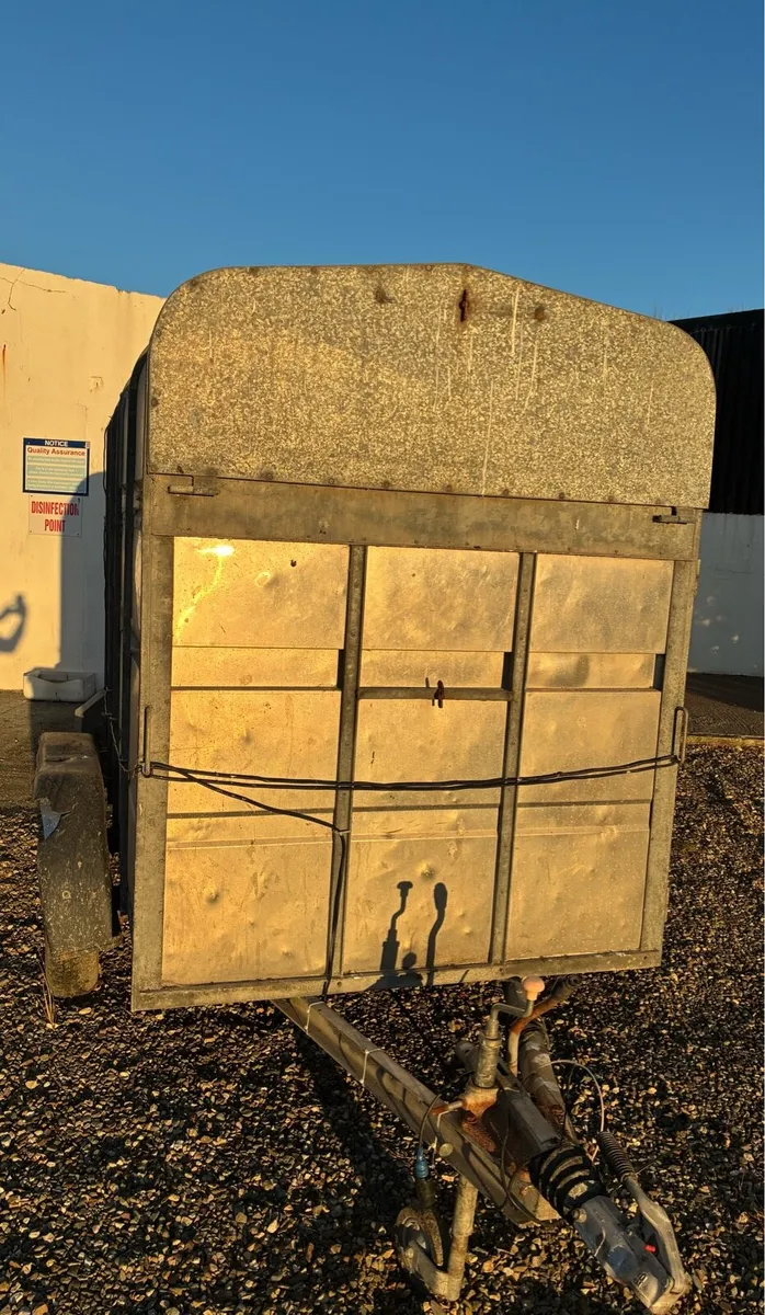 Livestock trailer - Image 3