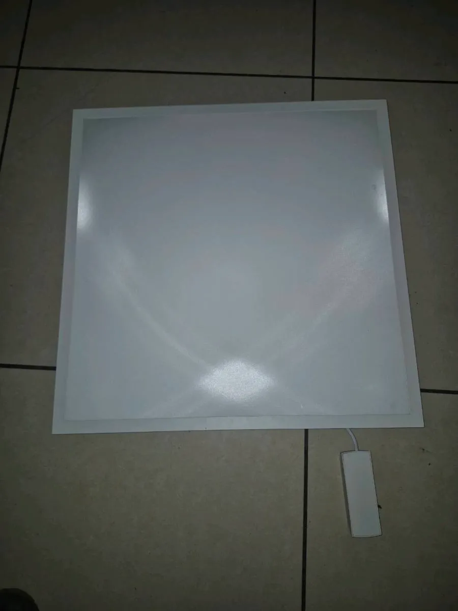 25 square LED ceiling panel light - Image 1