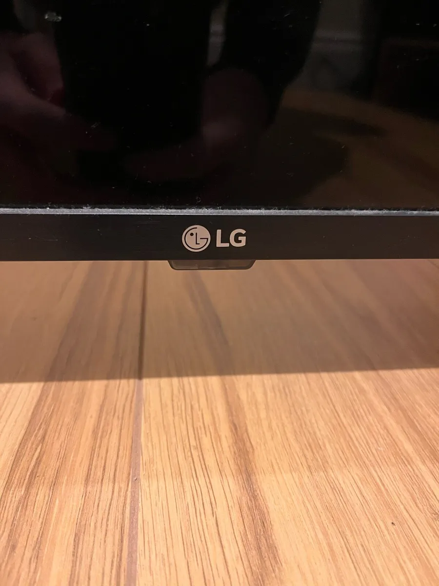LG 32” TV - Image 2