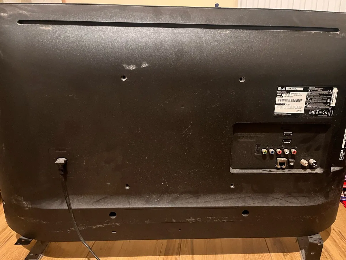 LG 32” TV - Image 3
