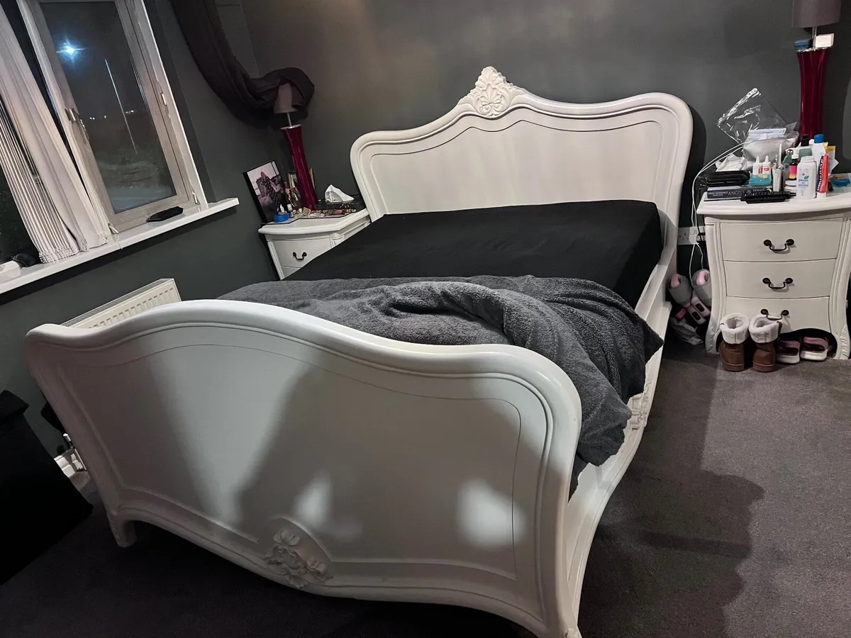 Luxury beds - Image 2