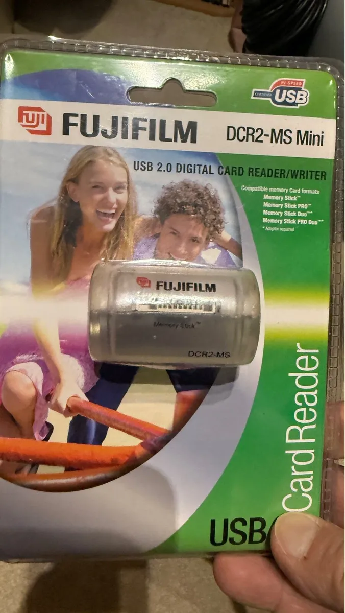 Fujifilm Card reader - Image 1