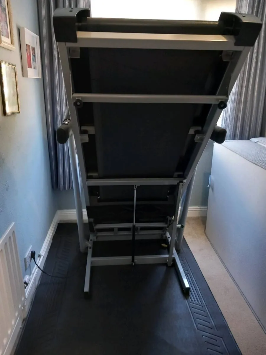 Treadmill - Image 3