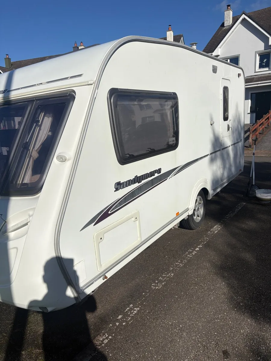 Caravan - Image 2
