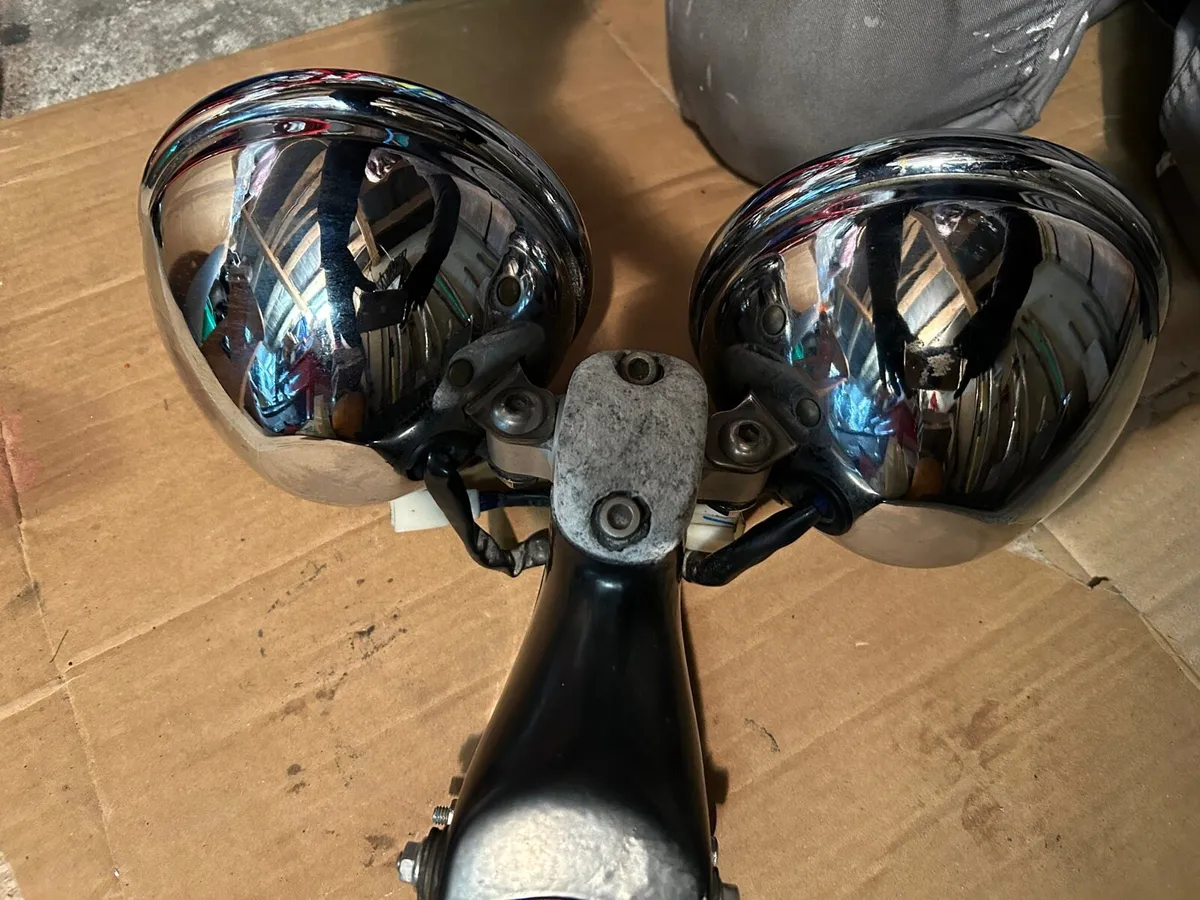 Speed triple headlamps, zx6r Micron exhaust - Image 3