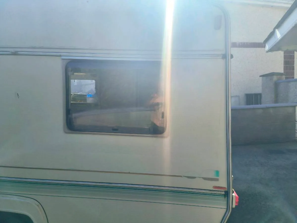 Caravan for sale - Image 2