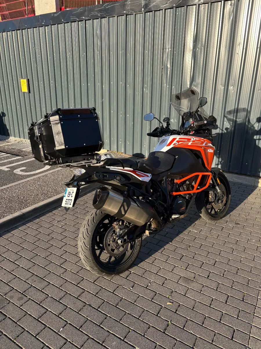 KTM 1290 Super Adventure S 2019 - Image 4