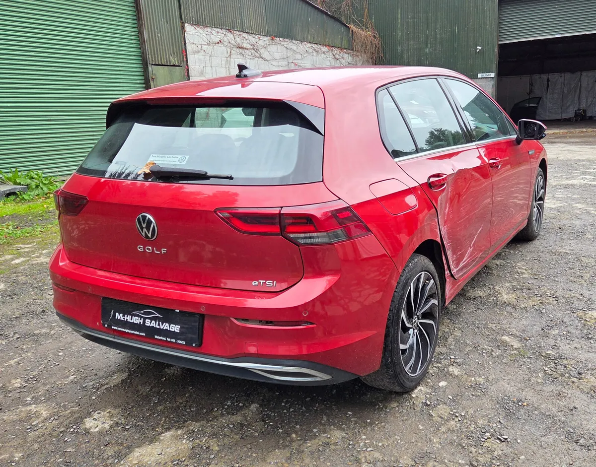 Volkswagen Golf 2021 1.5 eTSI 130HP DSG - Image 3