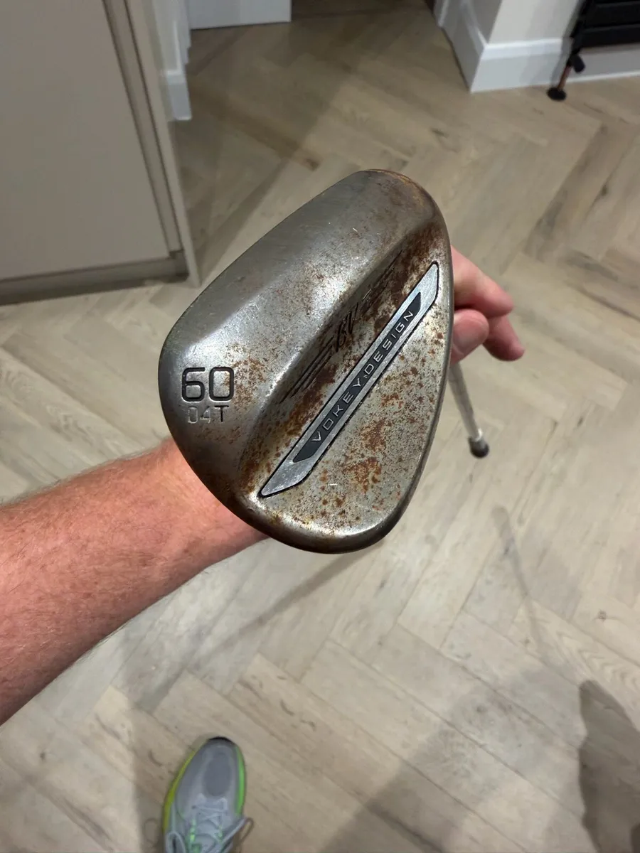 Tour Raw 60T sm11 vokey wedge - Image 1