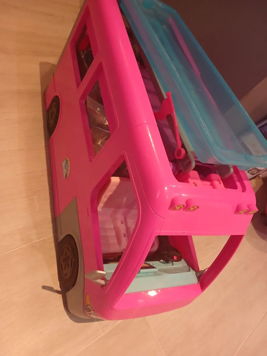 Barbie camper van - Image 1