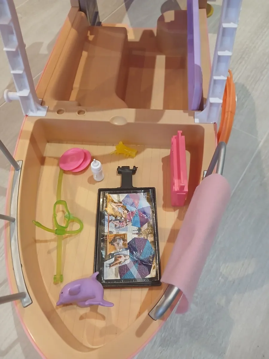 Barbie dream boat - Image 4