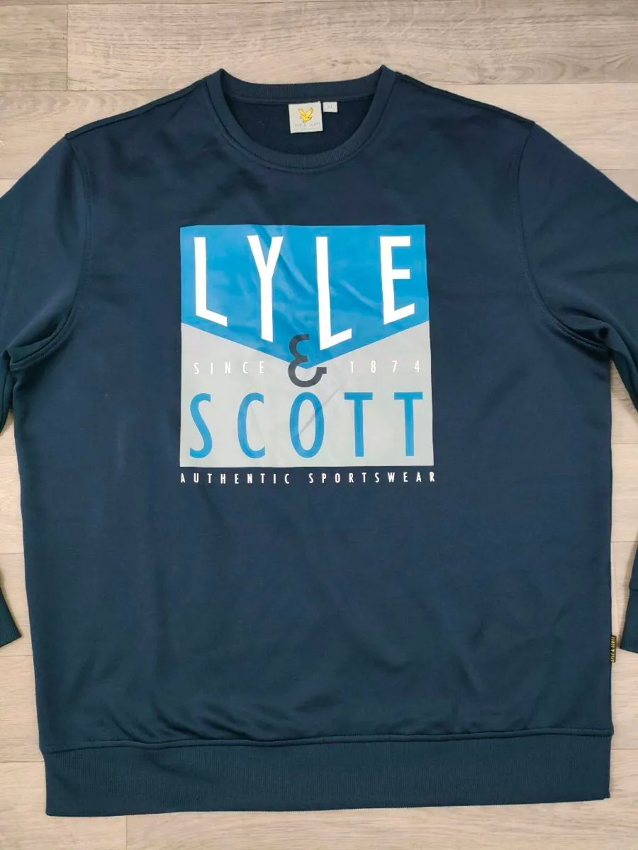 Lyle & Scott Sport Performance Sweatshirt Mens XL - Image 2