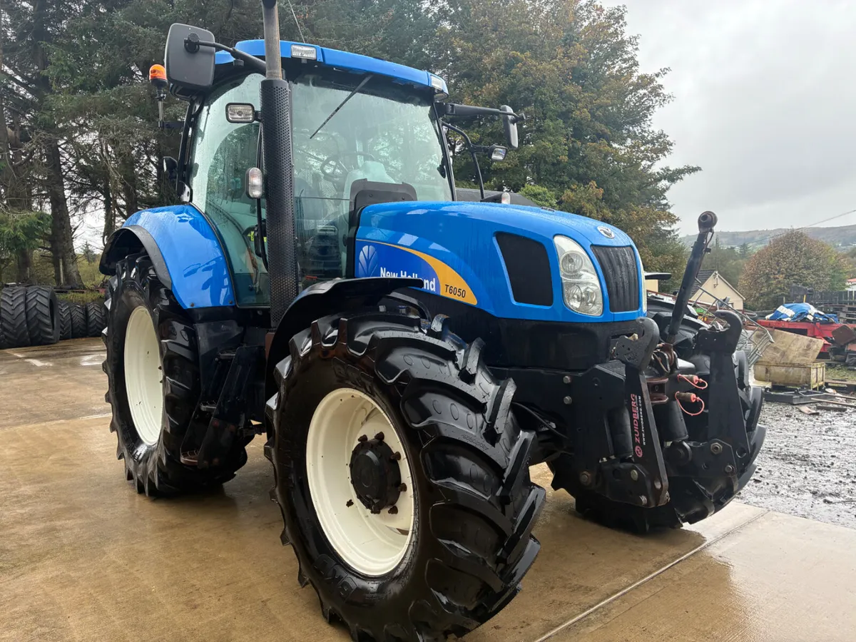 NEW HOLLAND T6050  40k Rang command - Image 4