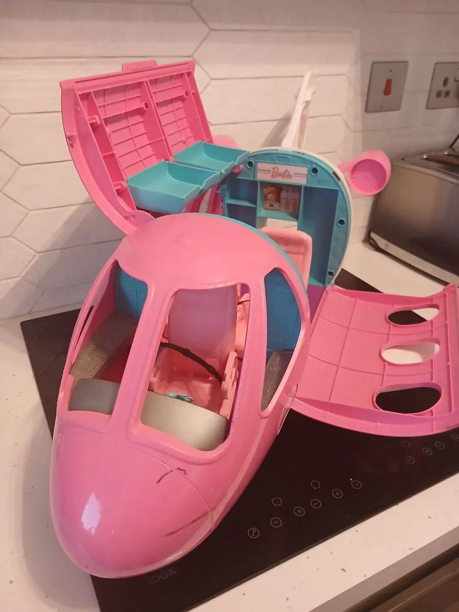 Barbie airplane - Image 2