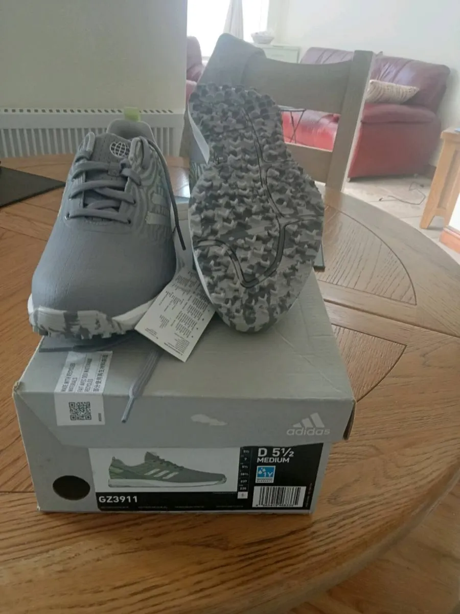 Golf Shoes