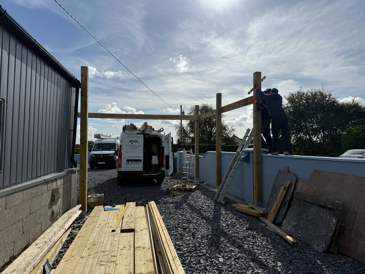 Roofing and pergola specialist - Image 1