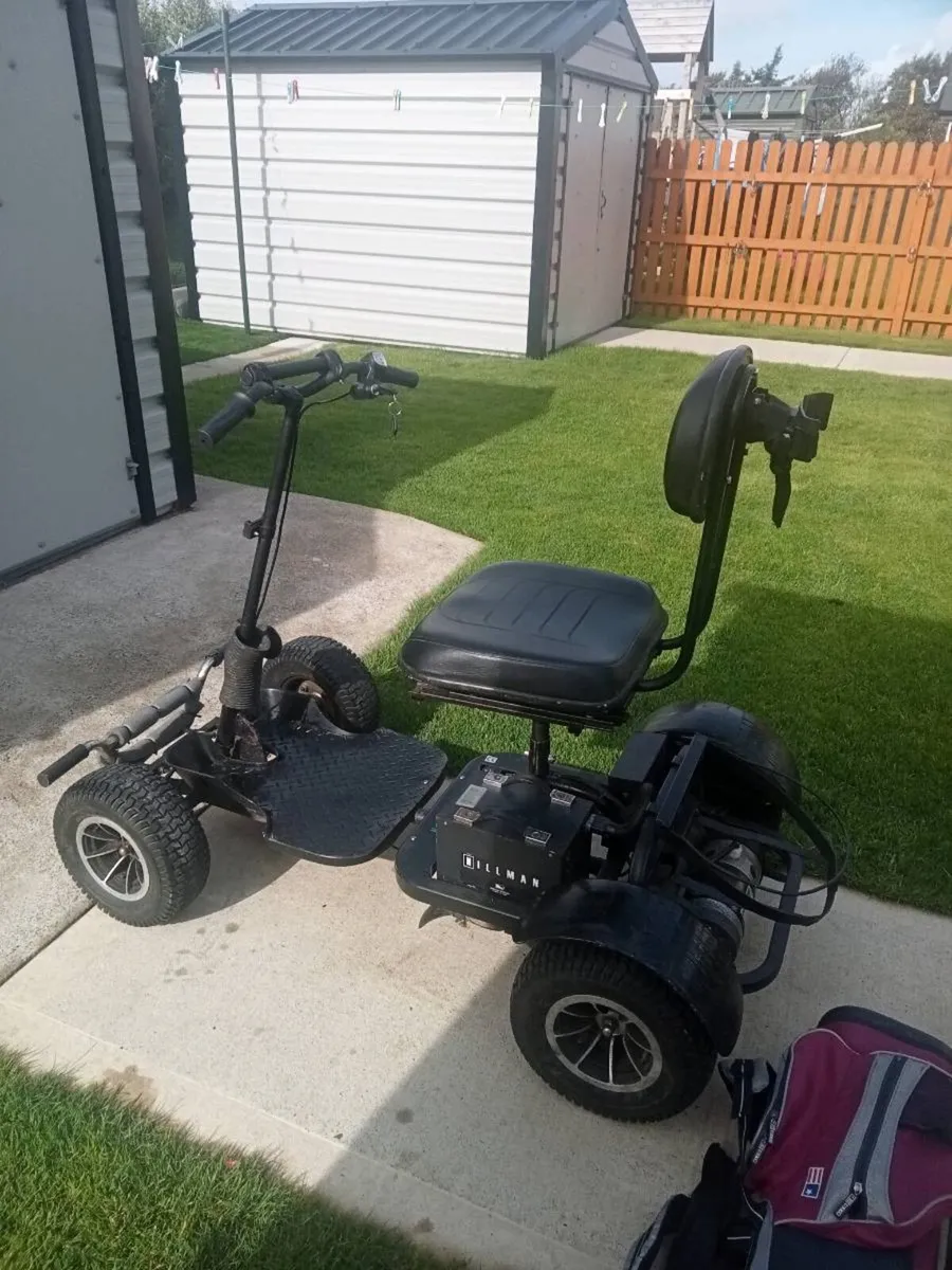 Hillman golf Buggy