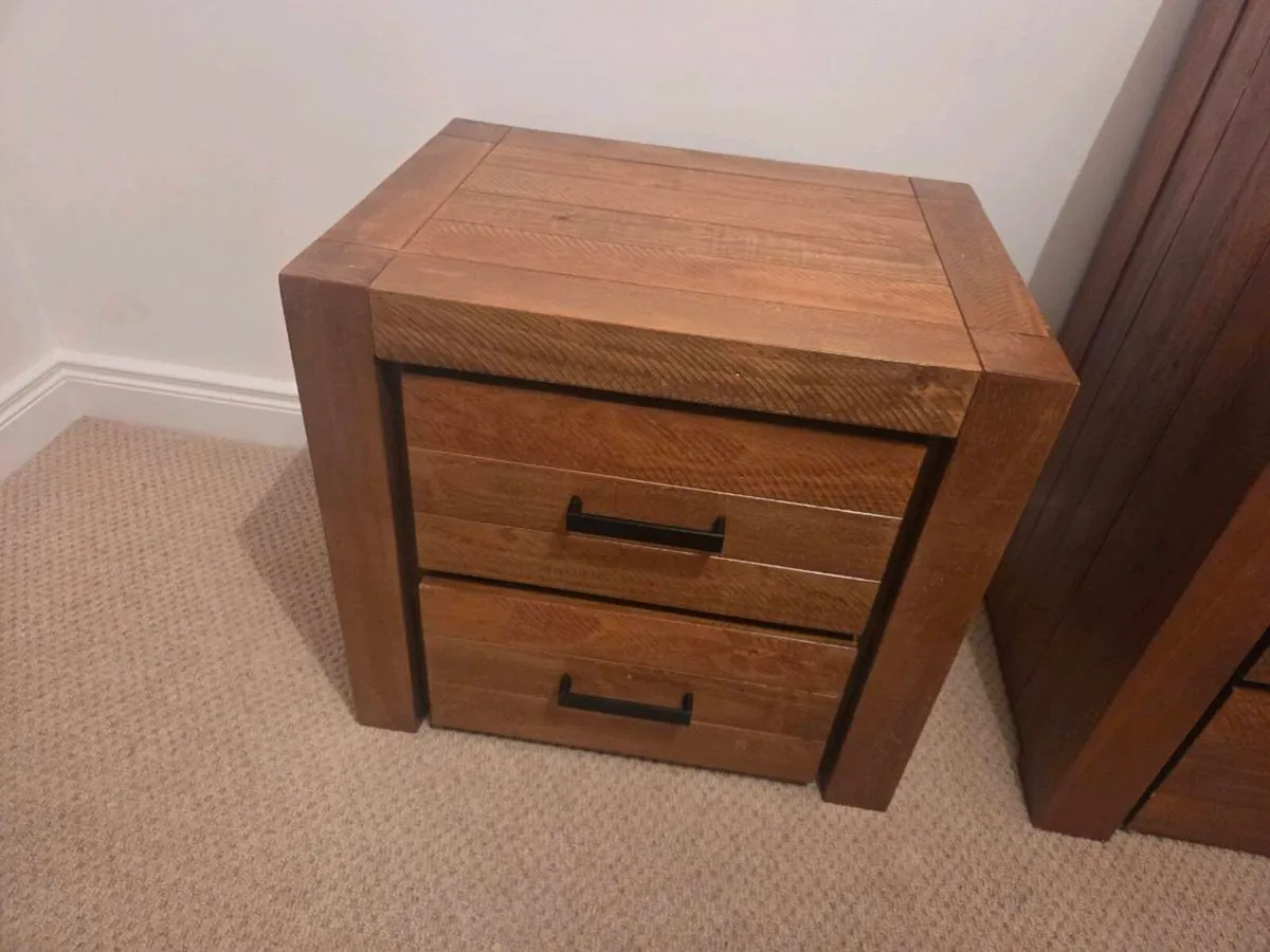 Chest of Drawers and Matching Locker - Image 4