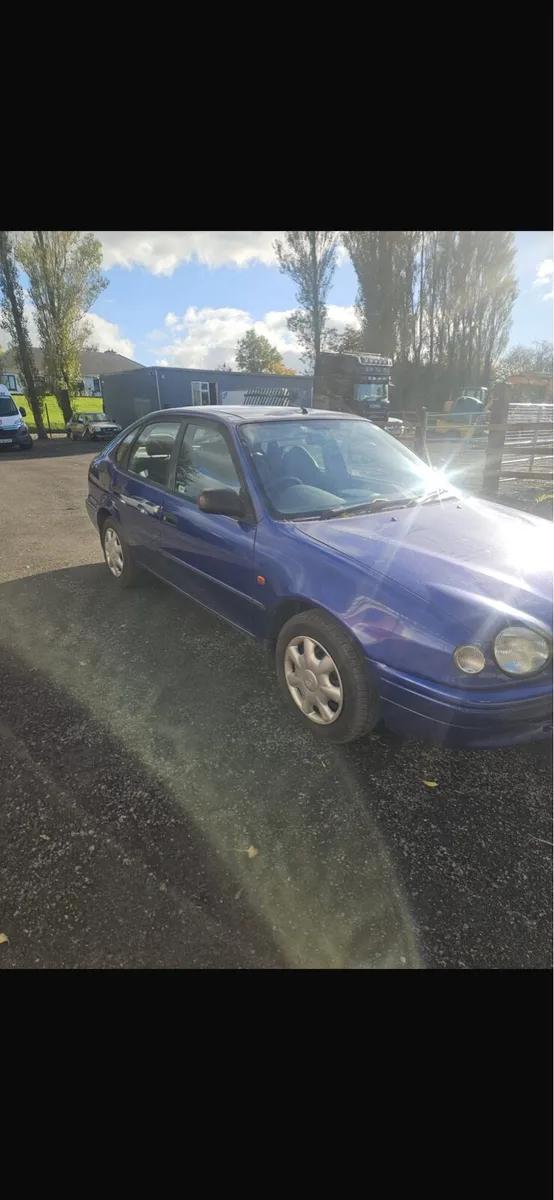Toyota Corolla - Image 2