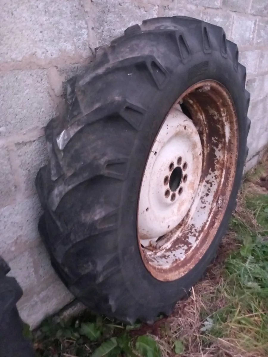 Ford Rims with Tyres - Image 3