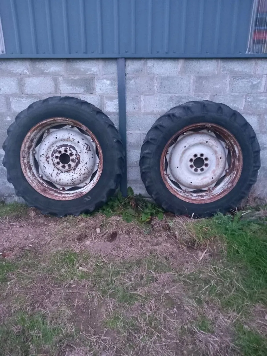 Ford Rims with Tyres - Image 1