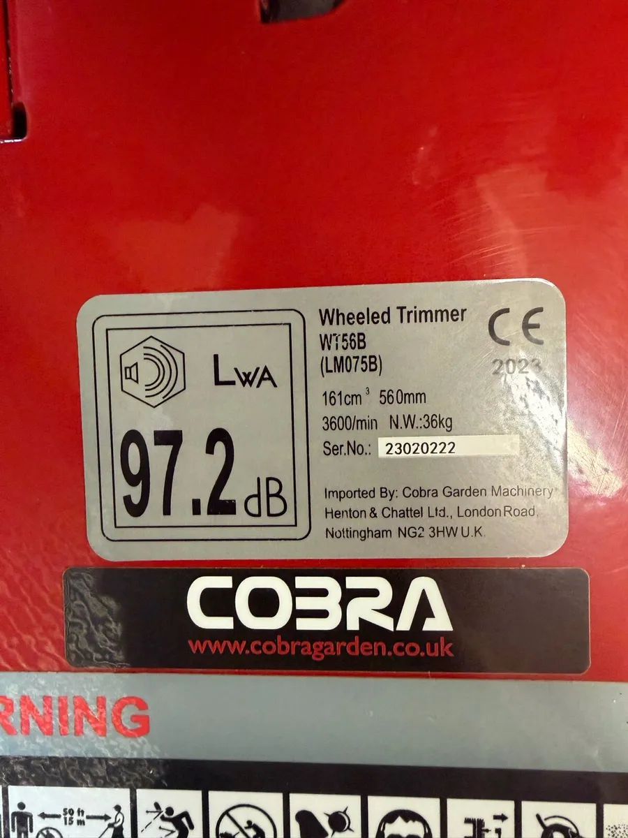 Cobra WT56B Wheeled Trimmer - Image 3