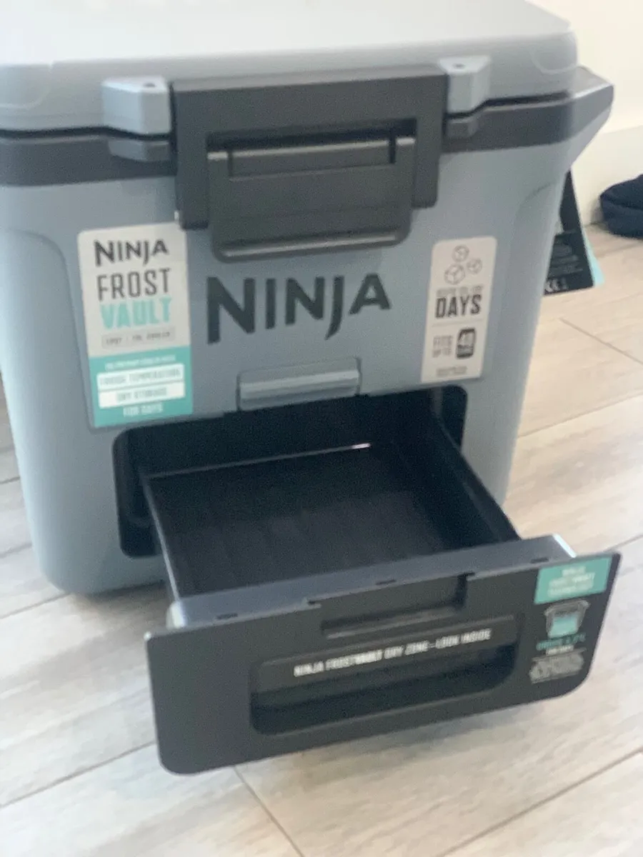 Cooler Box - Image 2