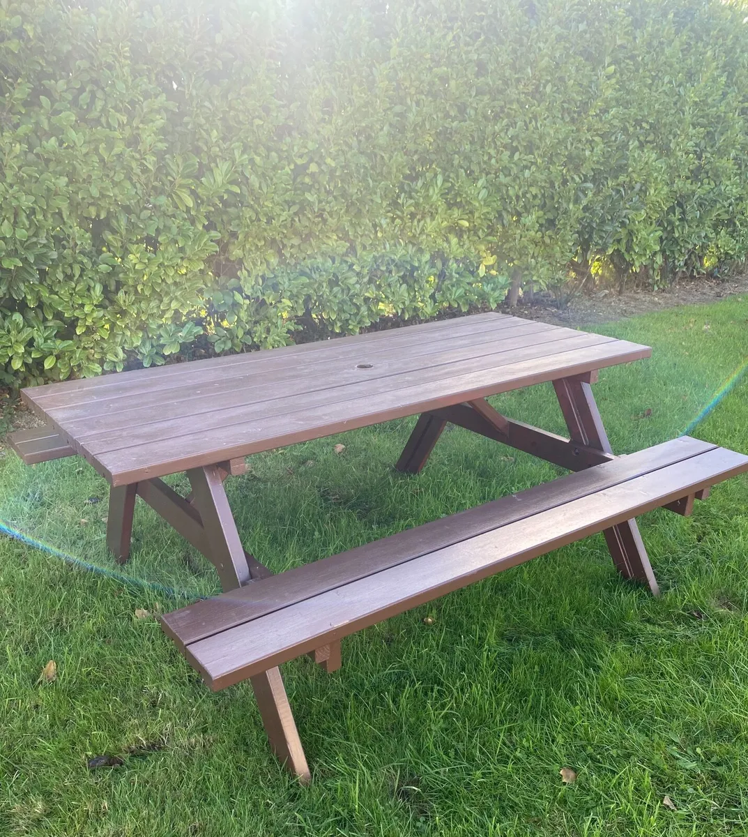 Picnic bench - Image 2
