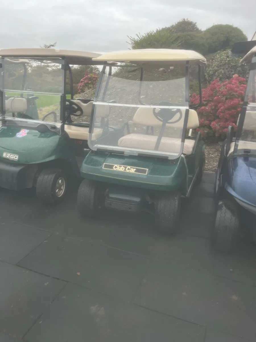 Club car petrol golf buggy - Image 1