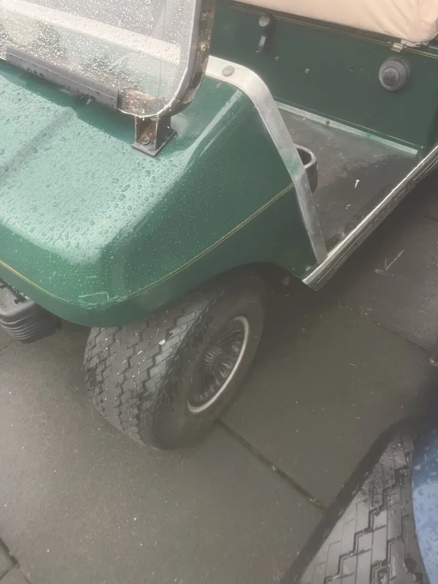 Club car petrol golf buggy - Image 3