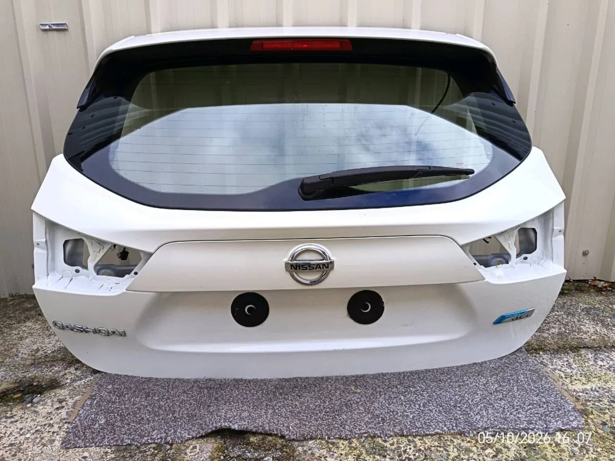 Qashqai boot door - Image 3