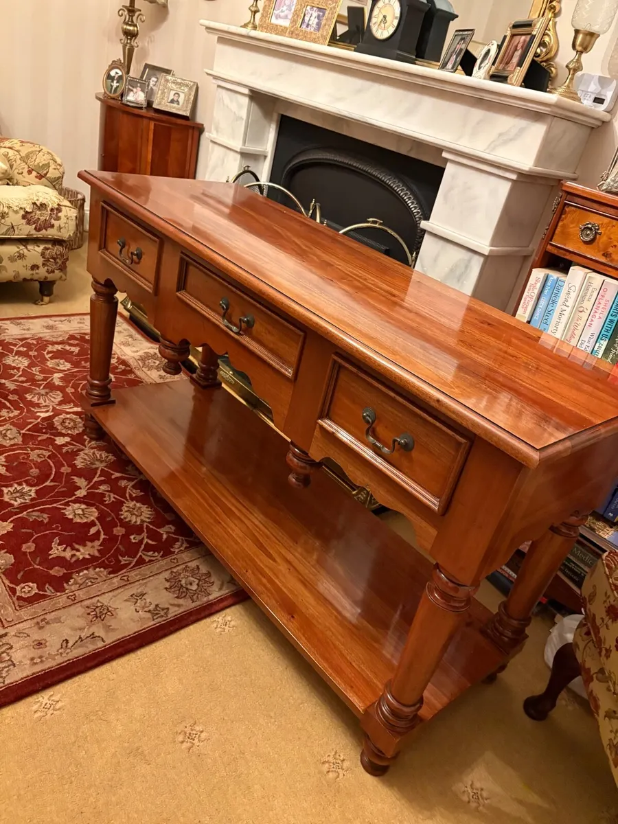 Furniture - Image 3