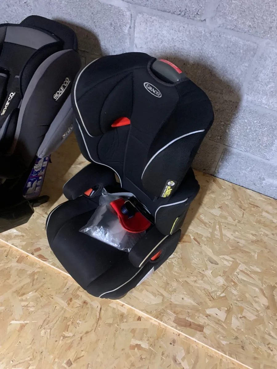 Child car seat - Image 3