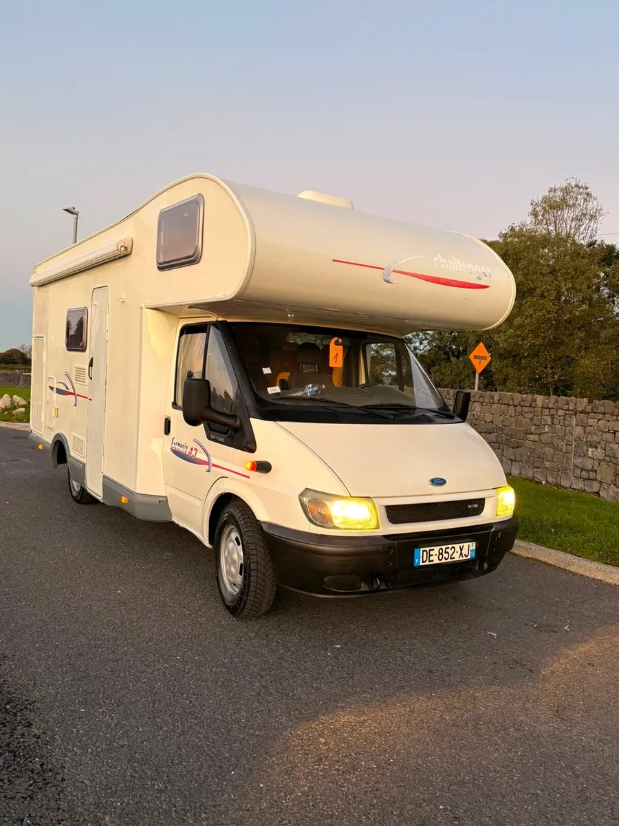 Camper - Image 1