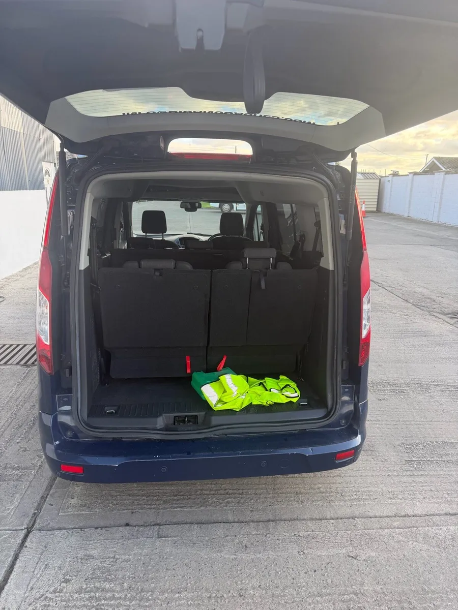 Ford toureo 7 seater nct ready to work - Image 3