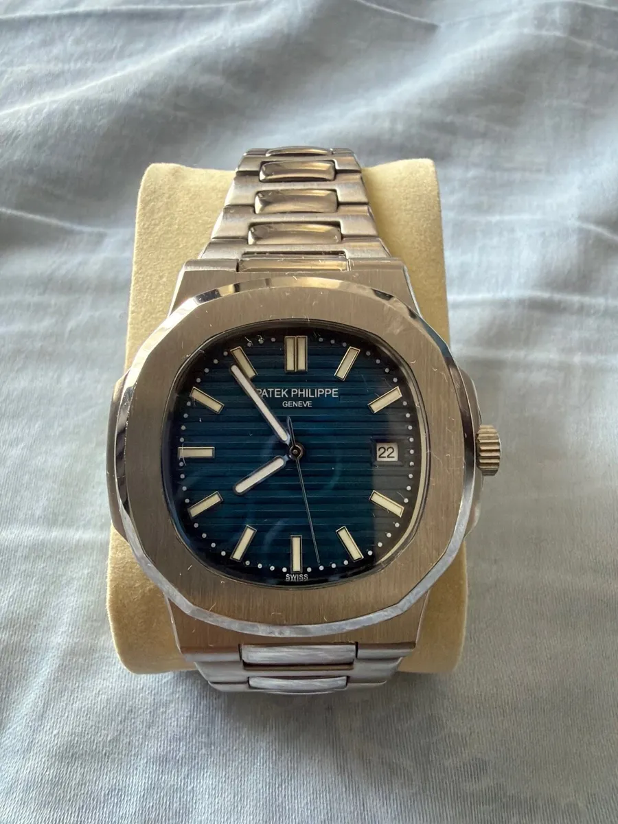 Automatic Luxury-Style Sports Watch - Image 1