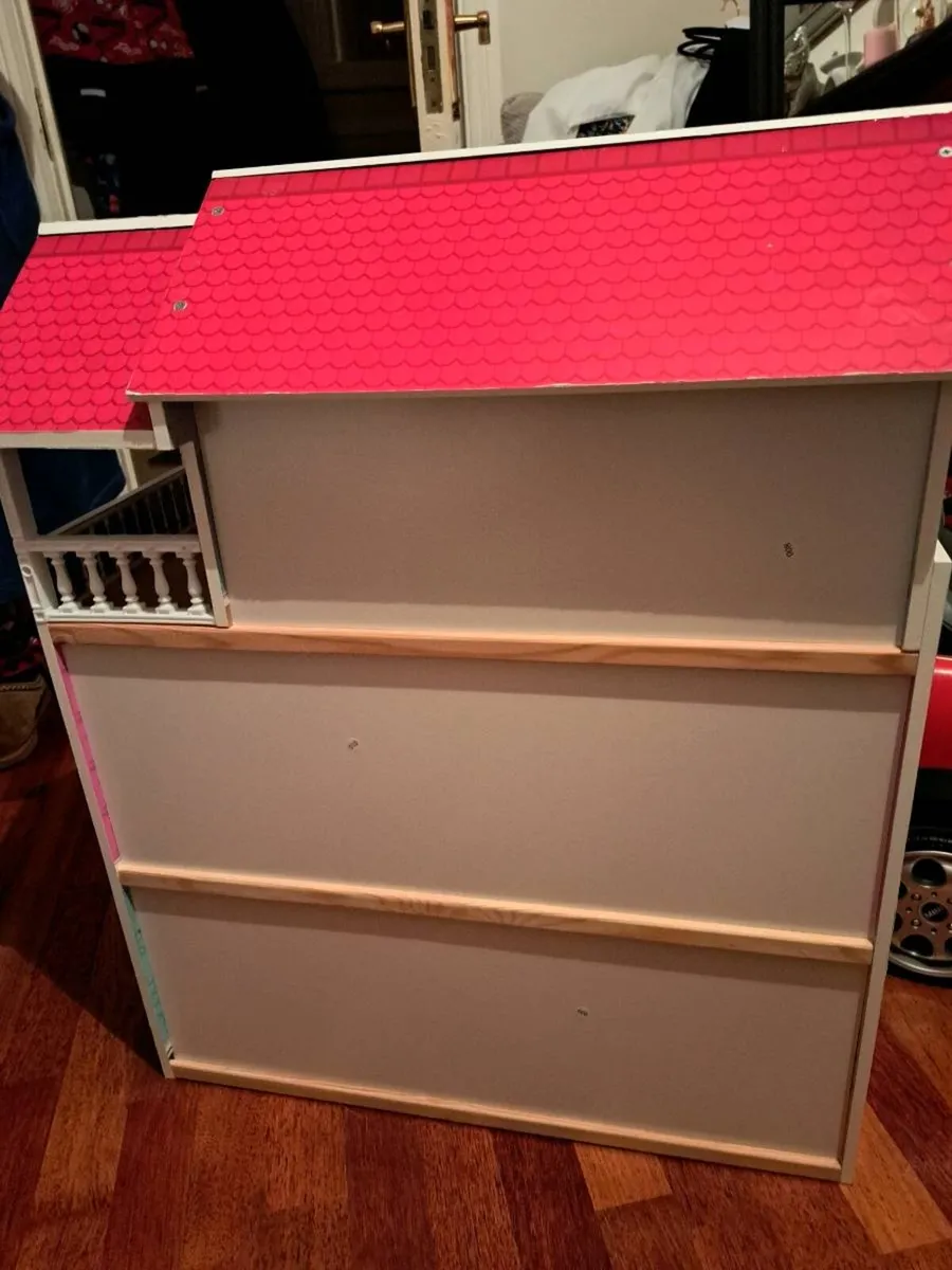 Dolls house - Image 4