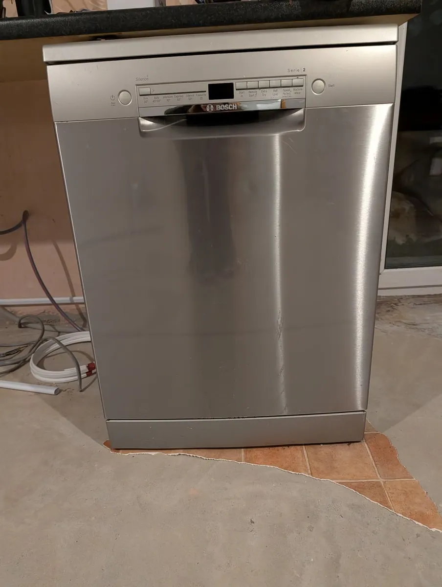 Dishwasher - Image 4