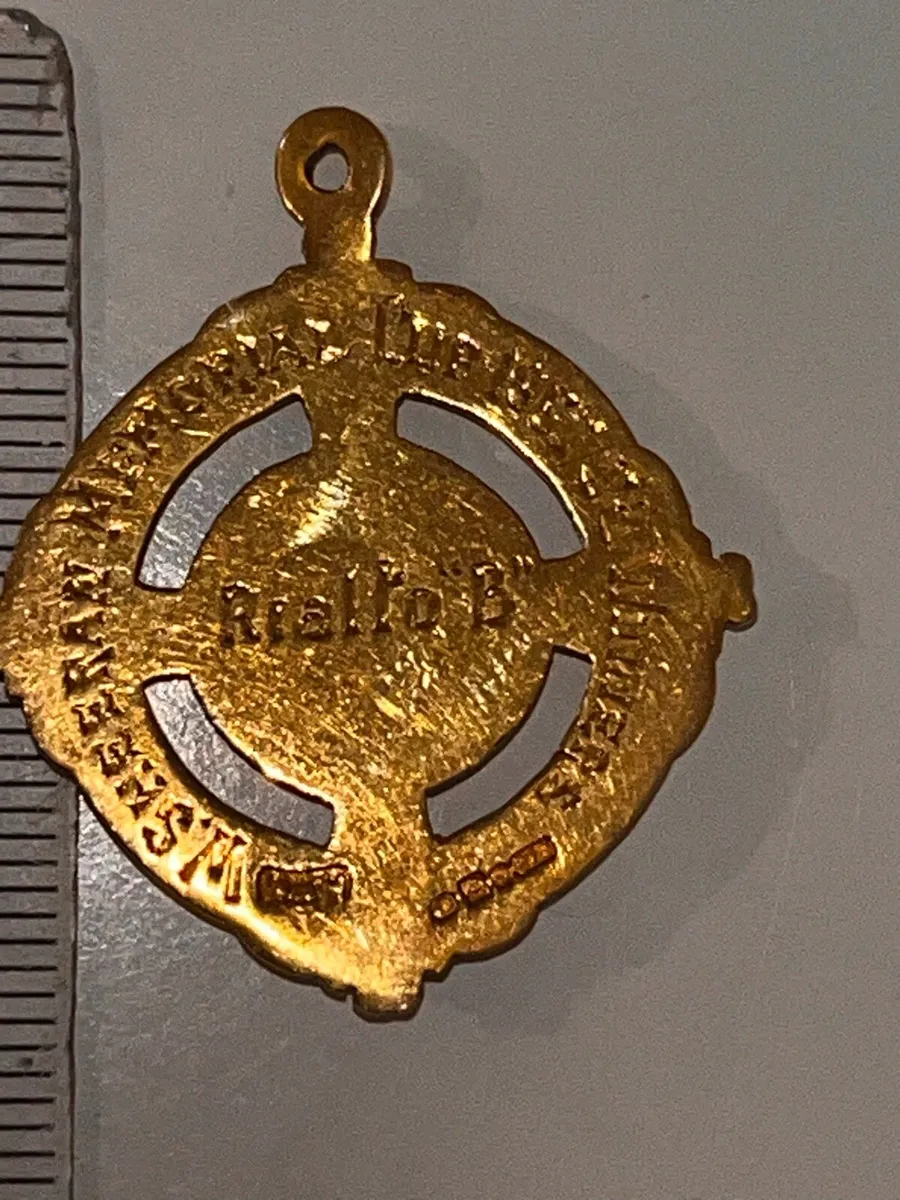 9k Gold medal - Image 2