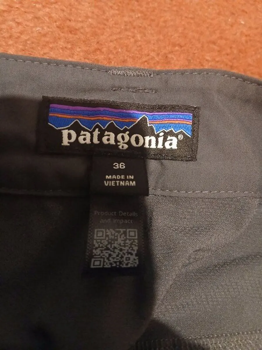 Patagonia Men's Terravia Trail Hiking Trousers  Size 36  Excellent Condition - Image 1