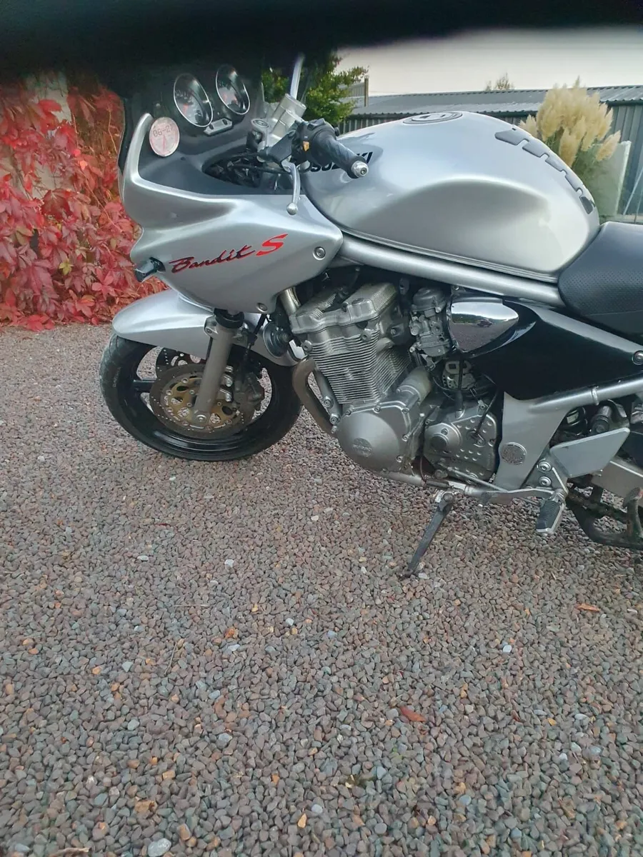 Suzuki Bandit 600 S - Image 4
