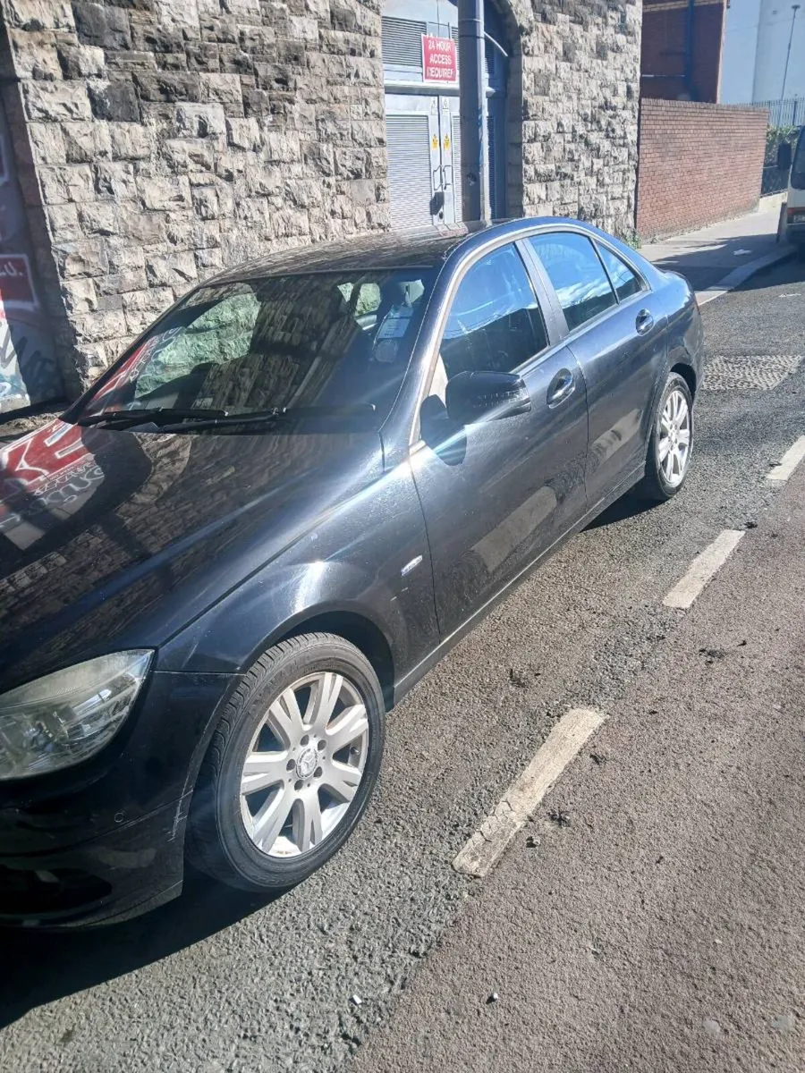 Mercedes c220 - Image 4