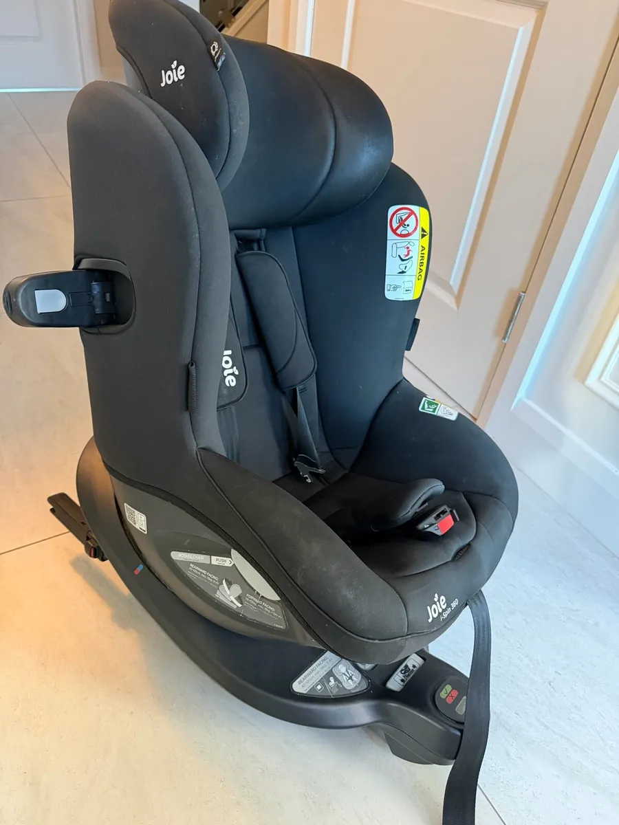 Joie 360 spin car seat isofix - Image 3