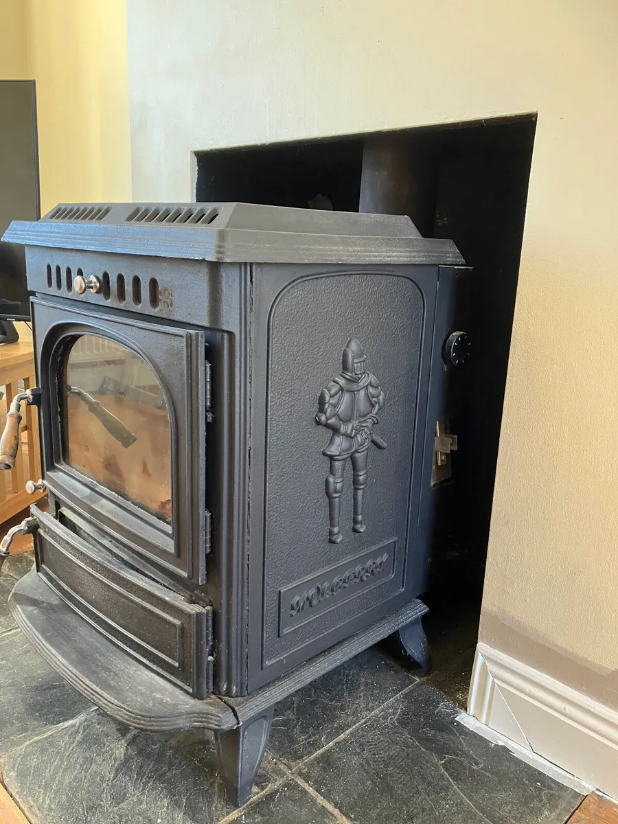Mulberry stove with back boiler - Image 3