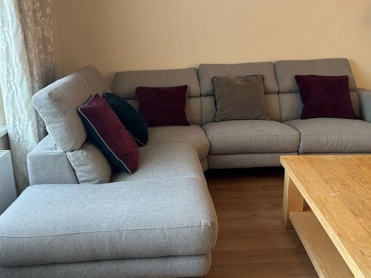 large corner sofa - Image 4