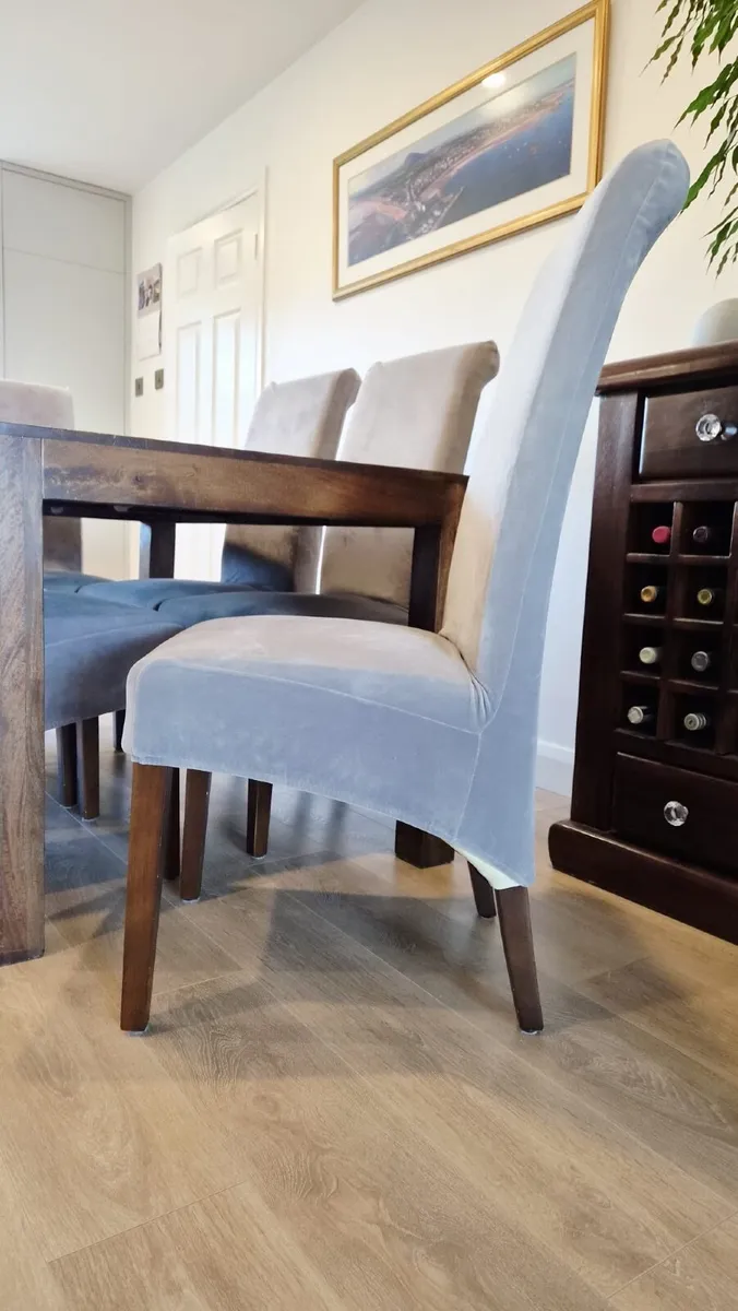 Dining Table and Chairs - Image 4