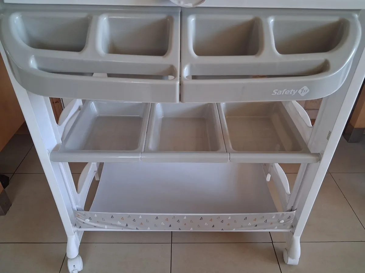 Baby Changing Table and Bath - Image 2