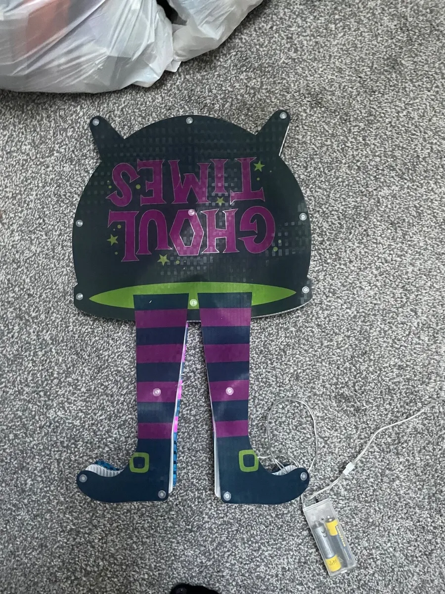 Halloween decorations - Image 4